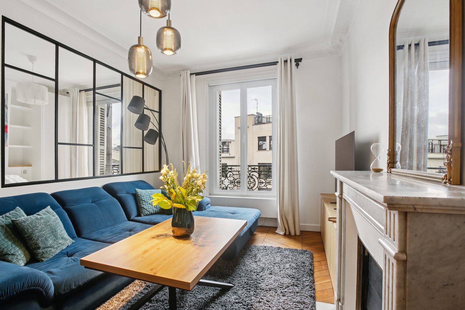 Rangements cheminee – Chambre dans séjour 30 m², Charenton-le-Pont