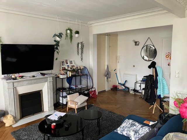 Avant travaux : entrée et séjour, Chambre dans séjour 30 m², Charenton-le-Pont