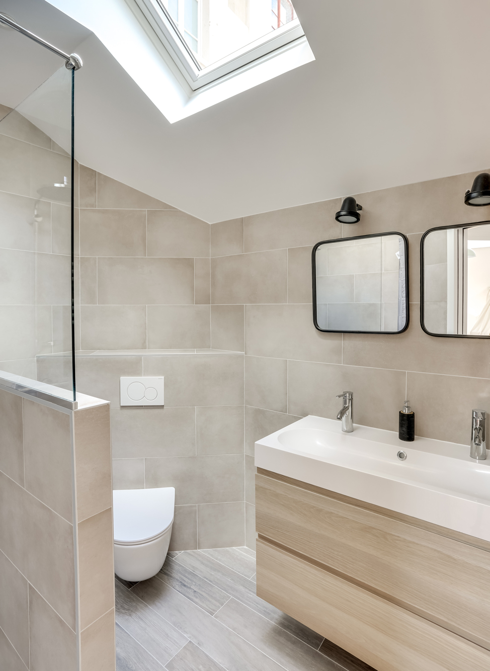 09_salle-de-douche-velux.jpg