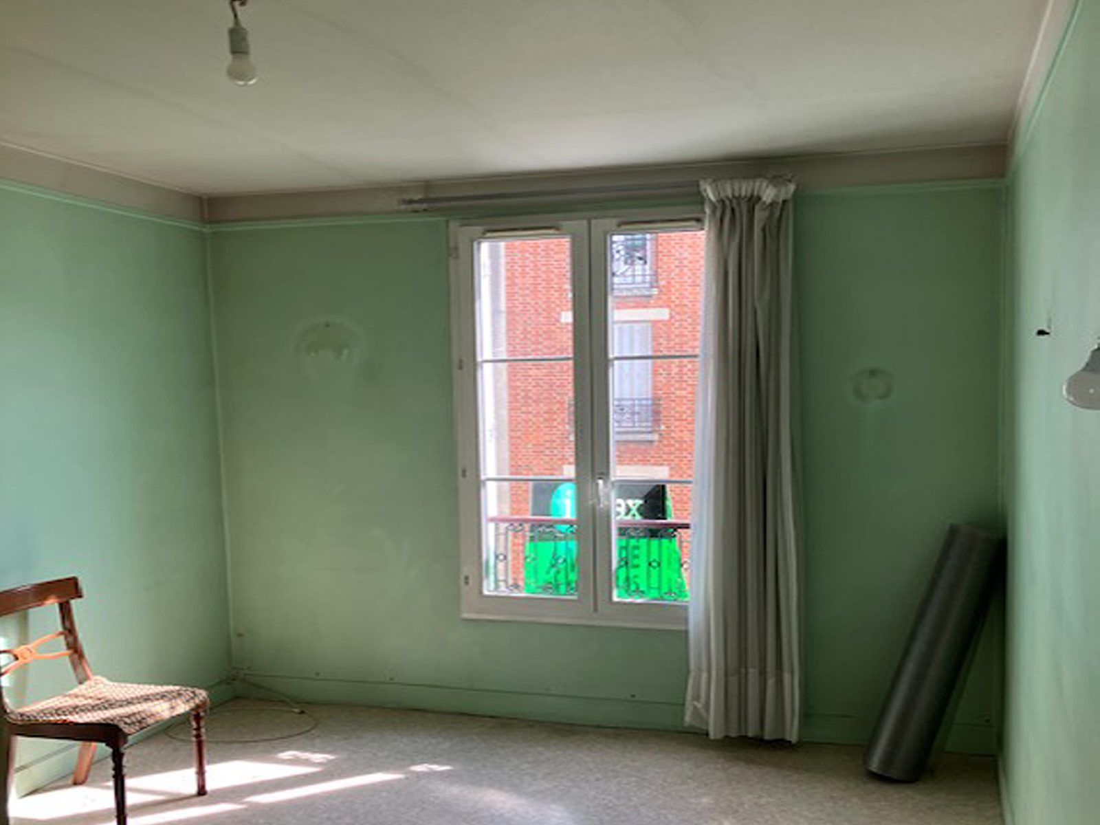 Avant travaux : séjour, Appartement 31 m², Paris 17e