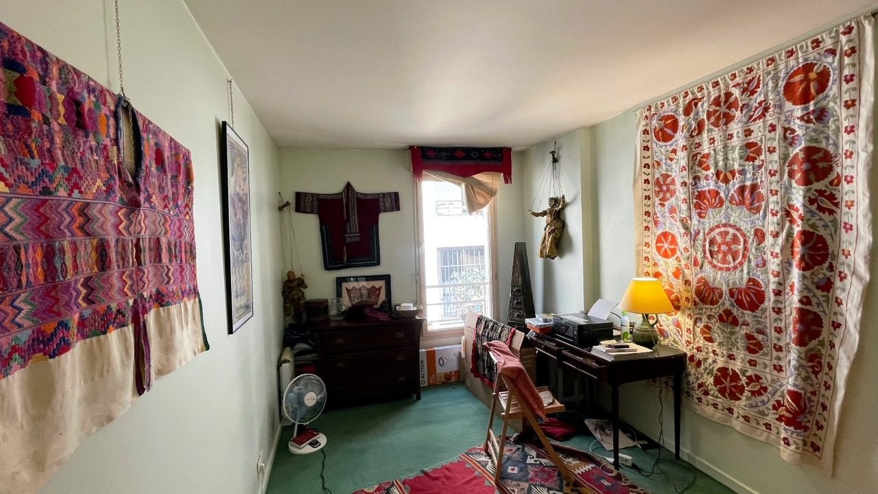 Avant travaux : chambre, Appartement 48 m², Paris 20e